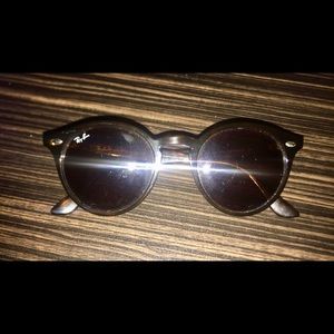 Ray-Ban round tortoise sunglasses